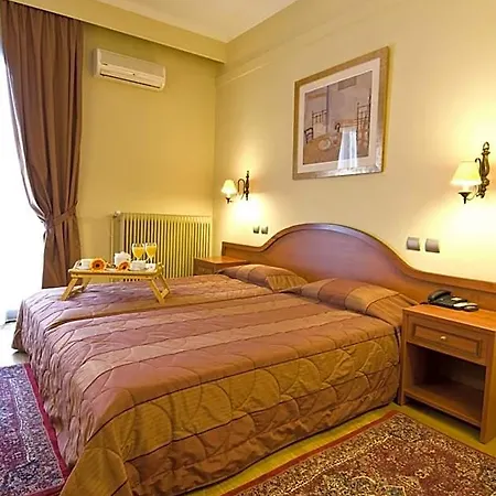 Elia Hotel 3*